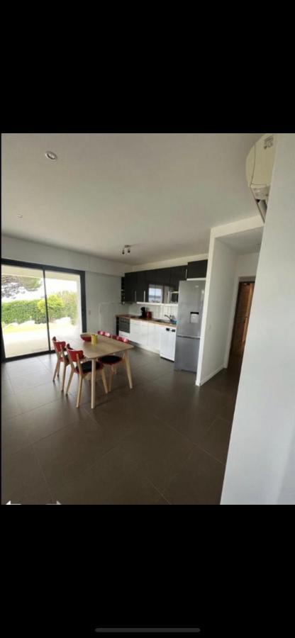 Rdc De Villa Avec Piscine Cavalaire-sur-Mer Bagian luar foto